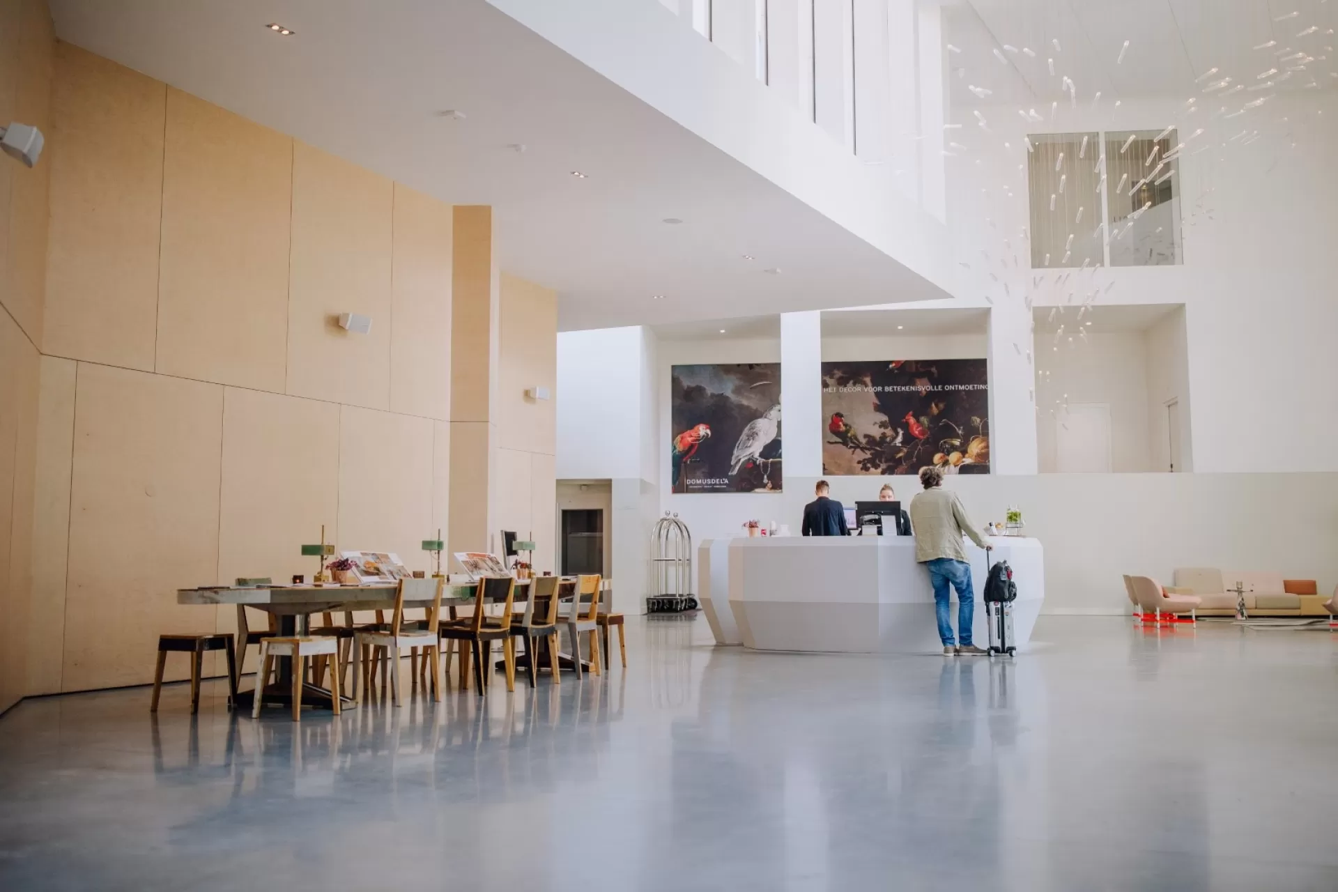 DOMUSDELA Marienhage receptie House of Yellow