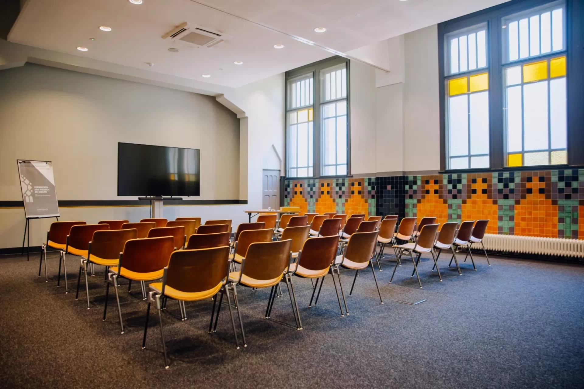 DOMUSDELA Marienhage vergaderruimte House of Yellow 1