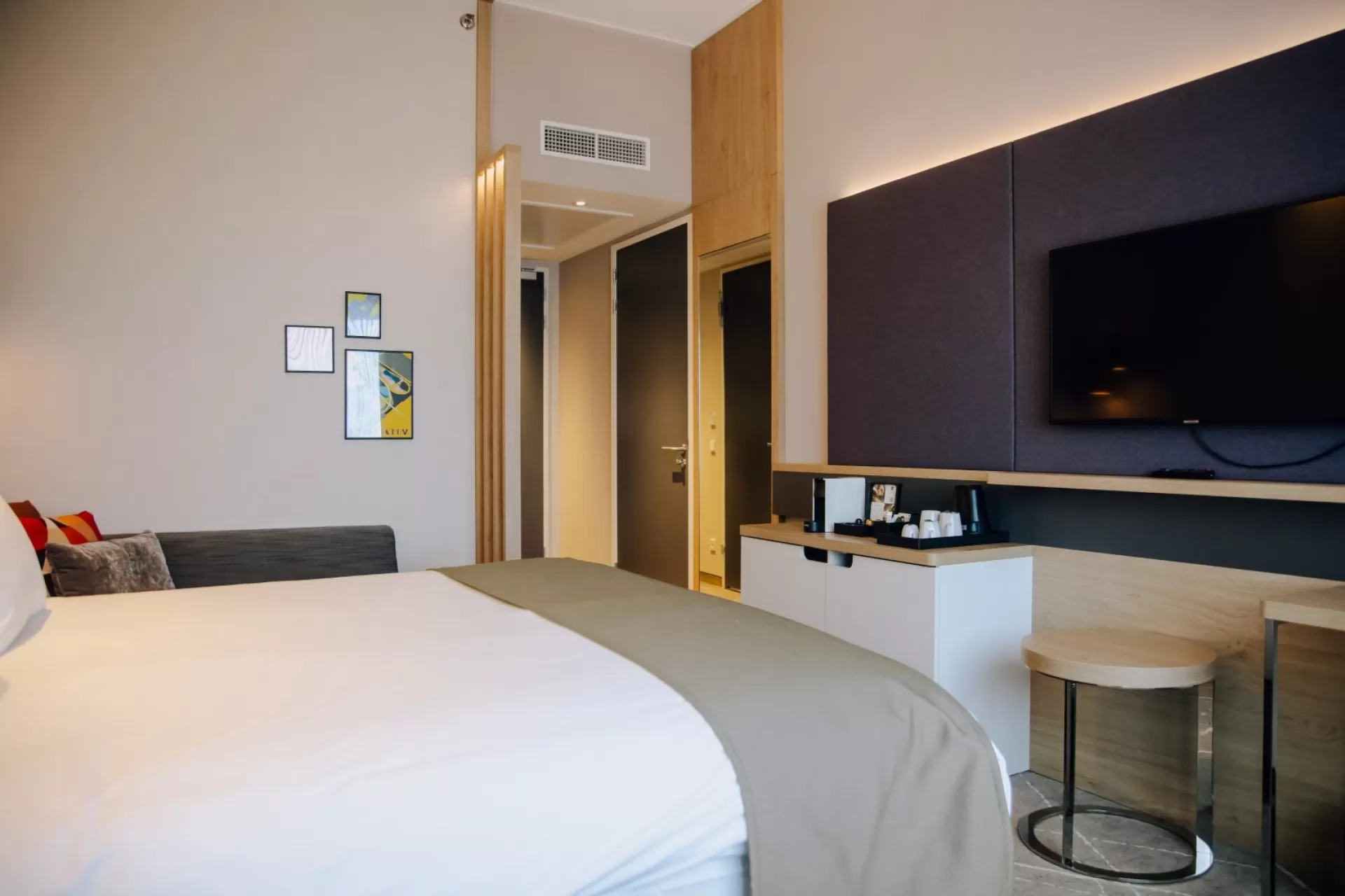 Holiday Inn Eindhoven Airport House of Yellow 6