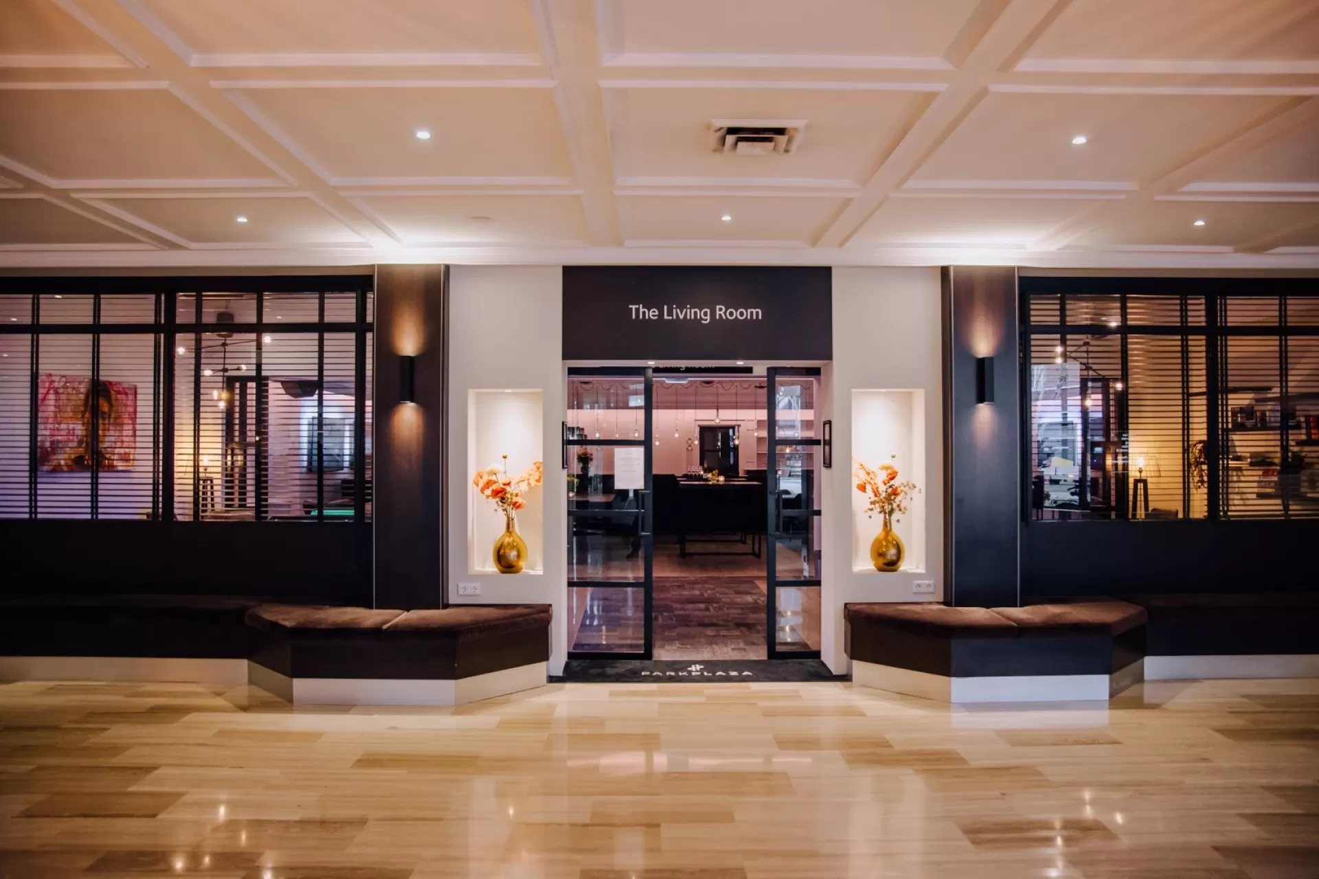 Hotel Park Plaza House of Yellow 11